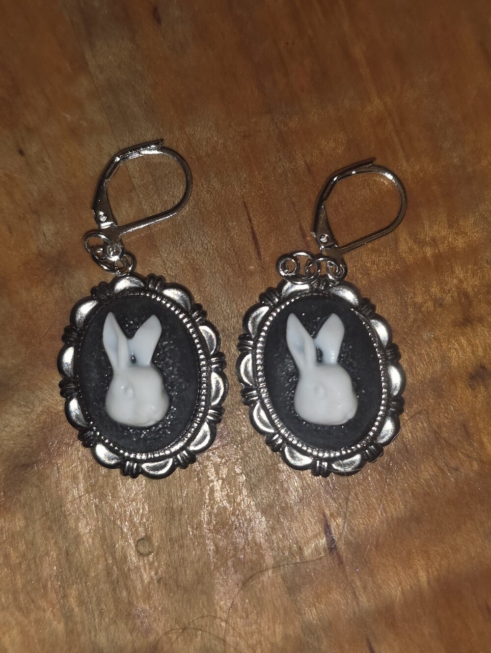 Bunny Head Small Cameos In Silver Tone Bezel, Stainless Steel Leverback Earrings